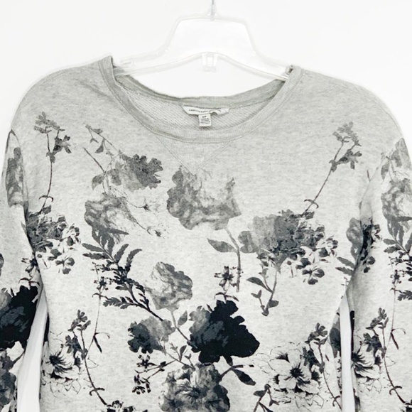 *SOLD* American Eagle Womens Small Sweatshirt Gray Floral - Picture 3 of 8